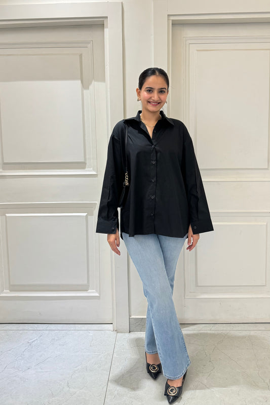 LABUBU CHARM OVERSIZED SHIRT